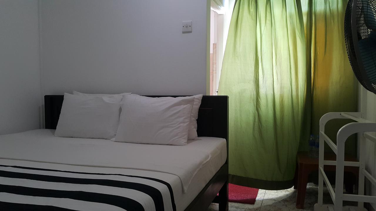 City Capital Hostel Anuradhapura Bagian luar foto